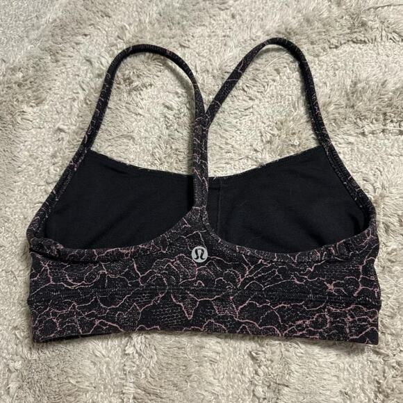 Lululemon Flow Y Bra - Picture 4 of 6